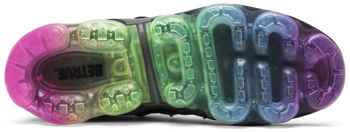 Nike Air VaporMax Plus 'Be True' – Image 4