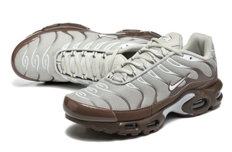 Nike Air Max Tuned 1 – Image 3