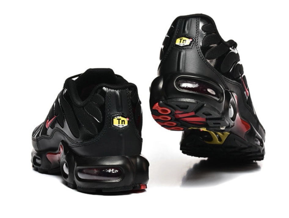 Nike Air Max Tuned 1 – Image 2