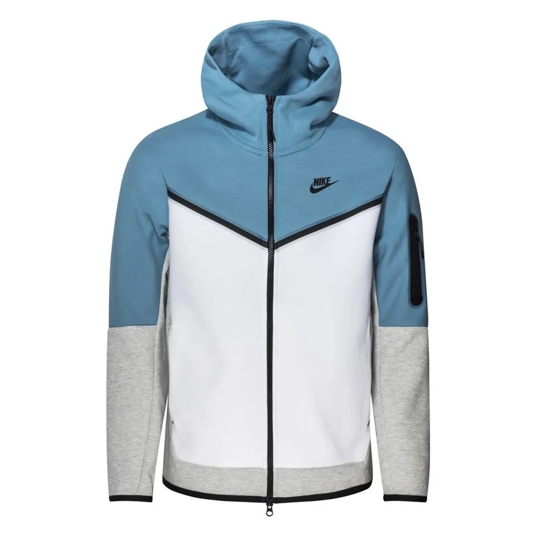 survêtement Nike TECH FLEECE - Réf. CU4495-494. Couleur : Bleu ciel. Détails. - Taille élastique – Image 5